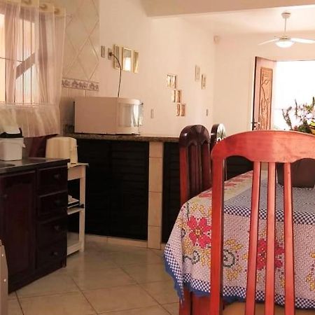 Villa Casa 02 Dorm Na Rua Salmao à Bombinhas Extérieur photo