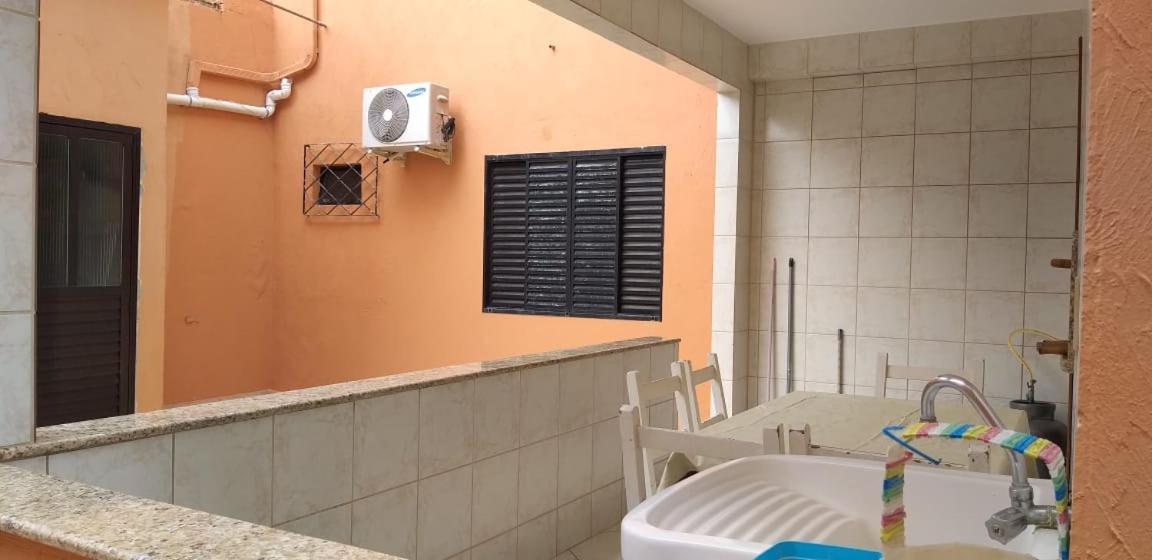 Villa Casa 02 Dorm Na Rua Salmao à Bombinhas Extérieur photo